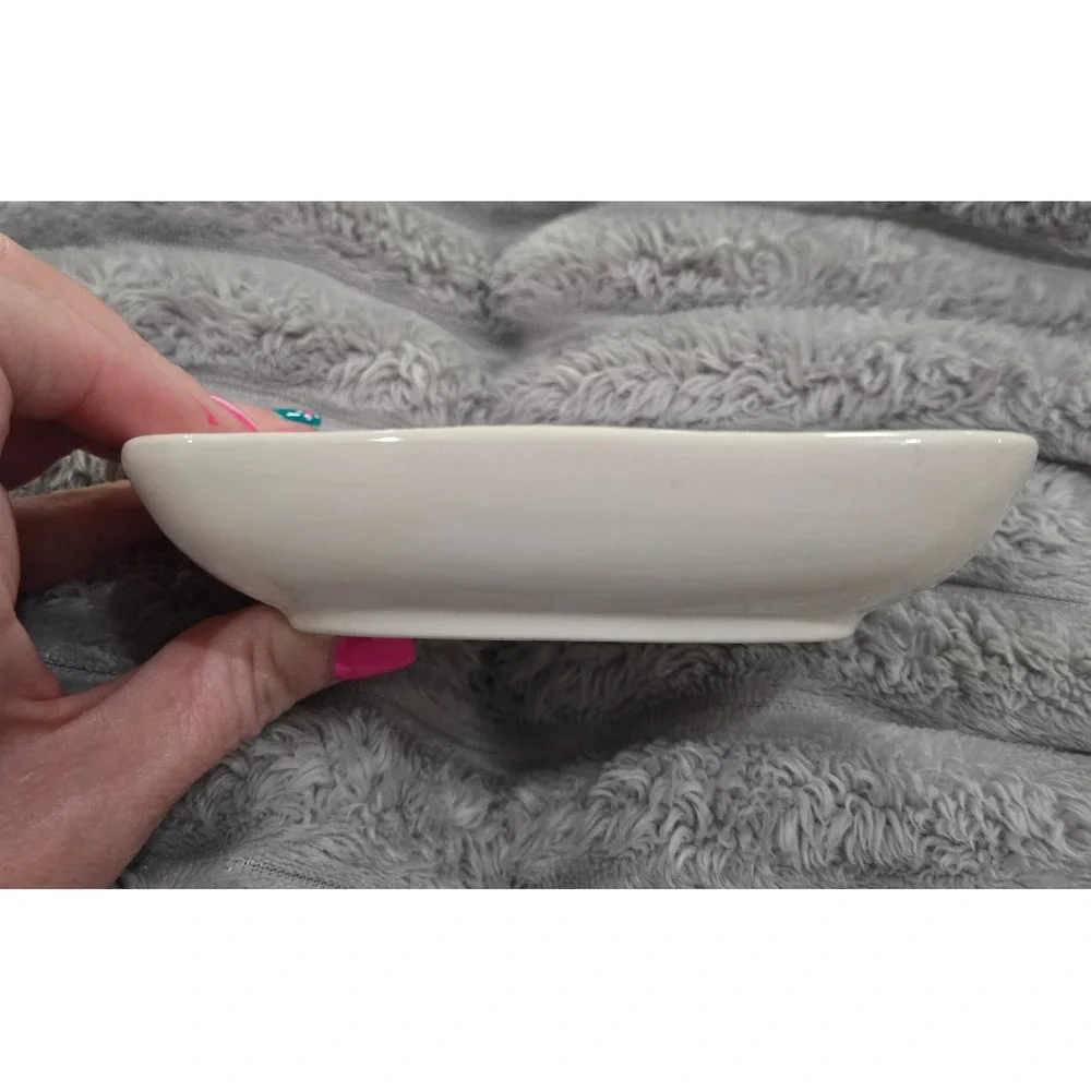 Rae Dunn Glamour Lipstick Ceramic Trinket Dish Jewelry Tray Magenta Artisan